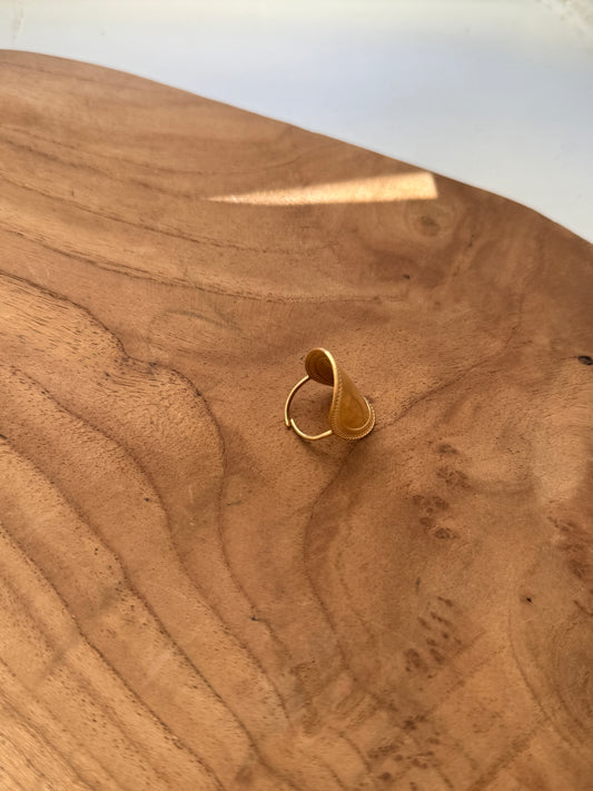 Bague dorée