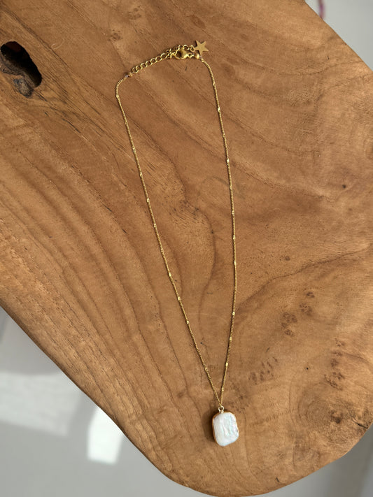 Collier nacre